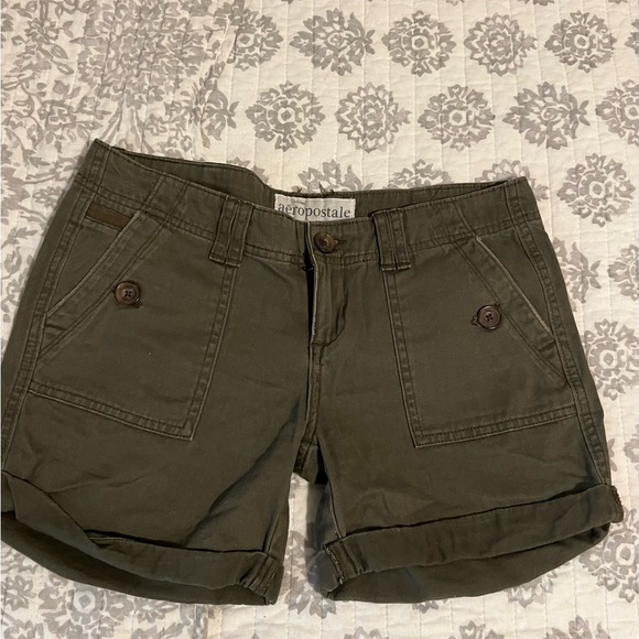 Aeropostale Pants - Vintage low rise Aeropostale jean shorts